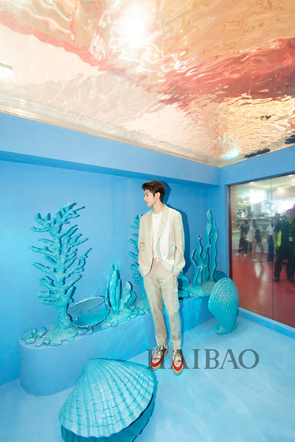 巴黎欧莱雅携手蔡徐坤发布红胖子气垫！