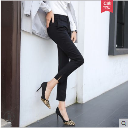 屁股大的女人，入秋别乱买，学这个女人穿开衫配七分裤，美的惊艳