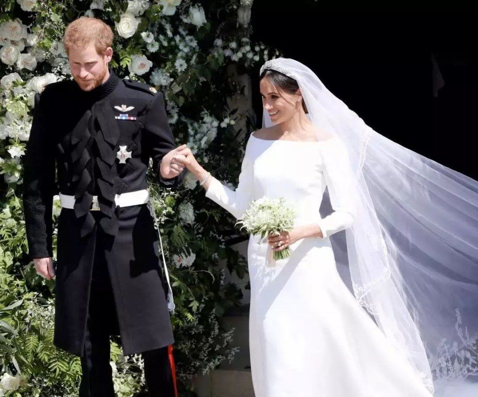 惊讶| 外国皇室不流行宫斗，王妃们比的是这些细节谁更时尚!