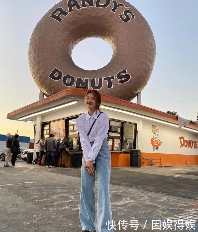 『时髦』开春衬衫这样穿,巨时髦!