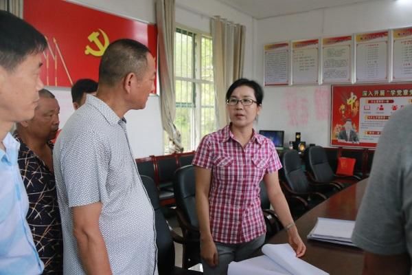 村干部福利待遇全面提高,农村迎来竞选热潮,这