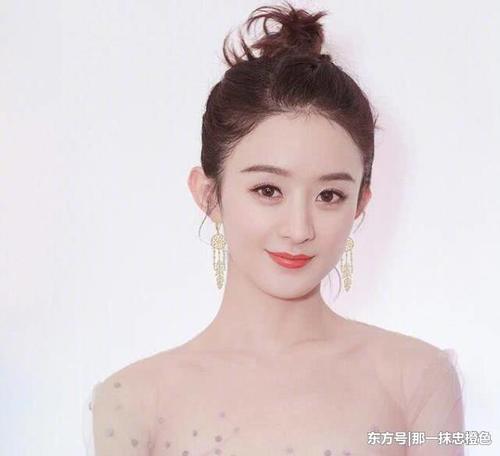 戴夸张耳环的明星,徐璐,热巴赵丽颖都上榜,她最好看。