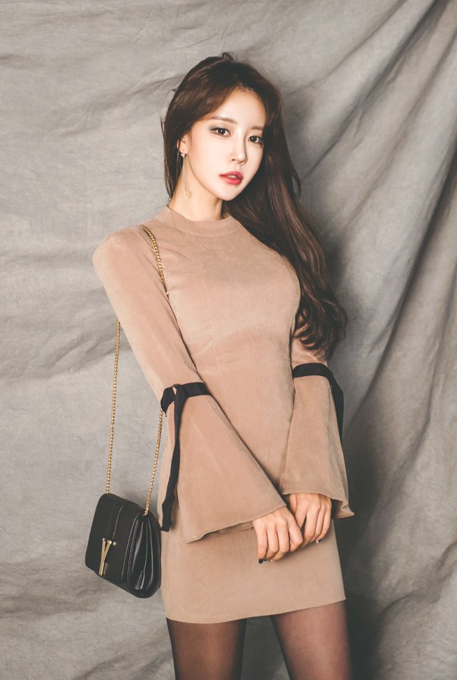 暖流本泰兰原色薄呢裙