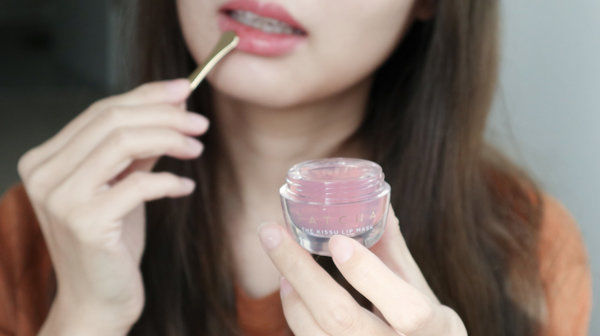 Tatcha唇膏出新色!确认过眼神，是日系的感觉!