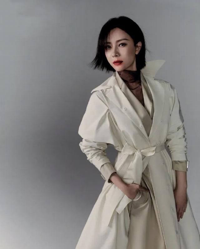  较深的女生@直男眼中的“大妈口红”色号，涂上不显白还难搭配，你选中了吗