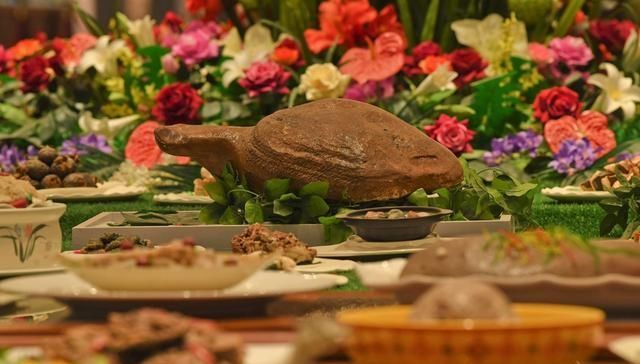  实拍：实拍1088道菜的“天下第一宴”，宴席占地222平米，估价6.