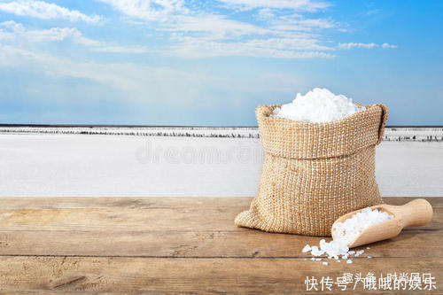 『皮肤』不想被洗烂脸,这3种洗面奶要赶紧扔掉,赶紧看看你还在用吗