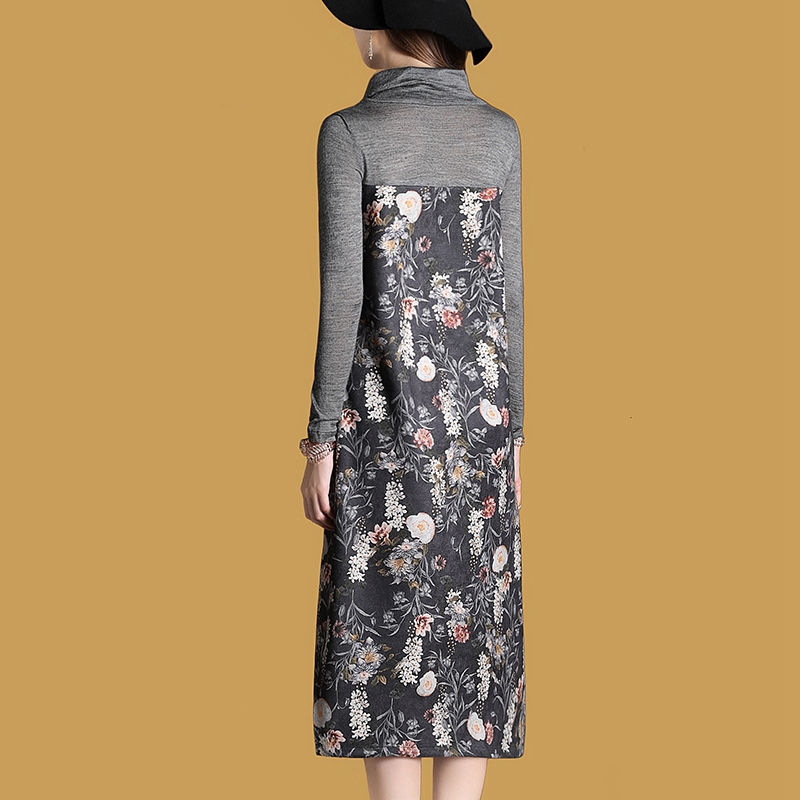 天呐，60后小姨真敢穿!“酒红”妈妈装+裸鞋，洋气减龄二十岁