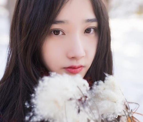 螨虫不挑脸,男女通吃,3种东西搓一搓吸净螨虫!