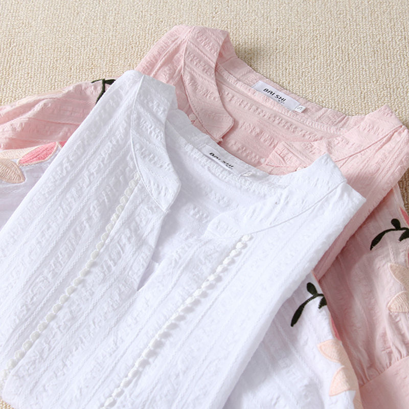 难怪十个女人九个夏天喜欢穿棉麻衫，上身年轻显白，舒服的不得了