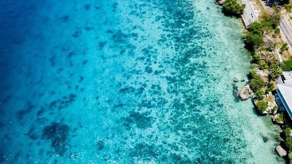 “廉价版”的马尔代夫，海水堪比翡翠，你去过吗？