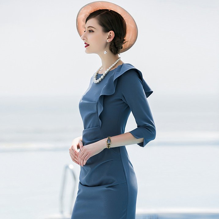 快来一饱眼福!丰满的女人这样穿勾魂裙，好看又迷人，女人味十足