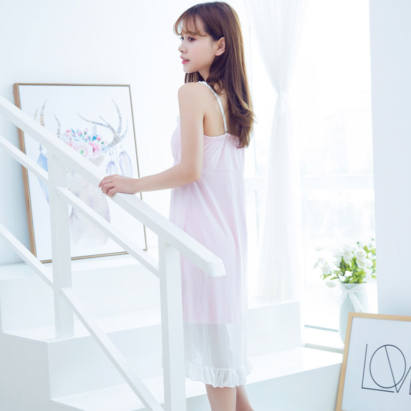 传统睡裤三角裤OUT!今年流行冰爽睡裙丁字裤，透气亲肤有腔调