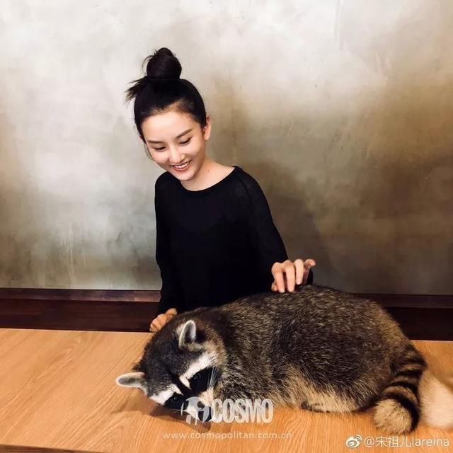 美人计|学会宋祖儿关晓彤的捉汉子妆,昊然学长跨校来看你啊!