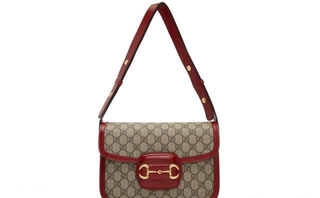 『设计』Gucci 1955 Horsebit手袋的这个奢华细节已跨越半个世纪