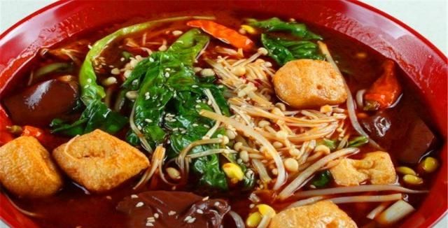 特别■吃麻辣烫常点的3种食材,不仅压重还不健康,特别的不划算!