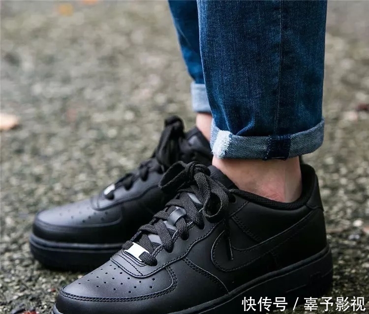 「天下」天下球鞋千千万,黑色百搭又好看!力推的几款高颜值黑球鞋!