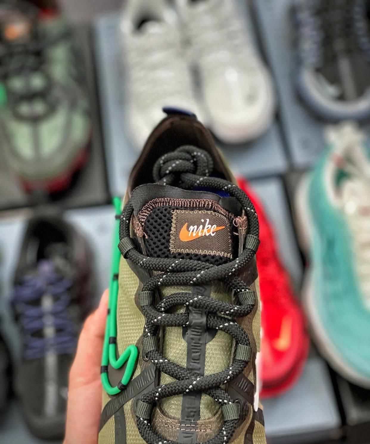  『爷爷』爷爷都在穿的耐克鞋，Air VaporMax 19霓虹灯笑脸大气垫跑鞋！