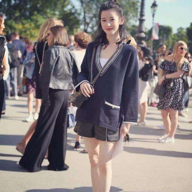 章泽天镜里镜外判若两人, 网友称之, 被打回了原形!