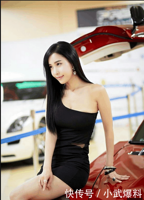 想露出自己修长的大腿么, 一件包臀裙就搞定, 让人一见赏心悦目