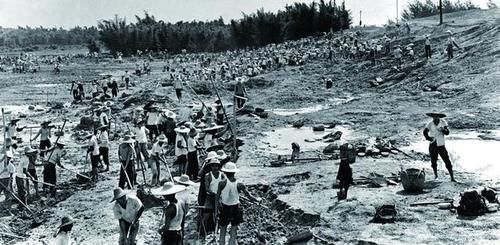  摄影师|50年，30余万张照片，这位广州摄影师用影像讲述社会发展