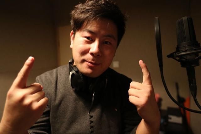 《我也是醉了》,演唱者姚世杰,新乡人.这首歌唱出了过年时人们的心声.