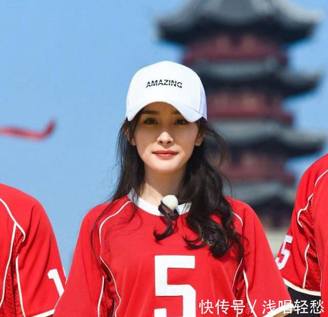 《跑男》杨幂张云龙太养眼!却分分钟被鹿晗脖