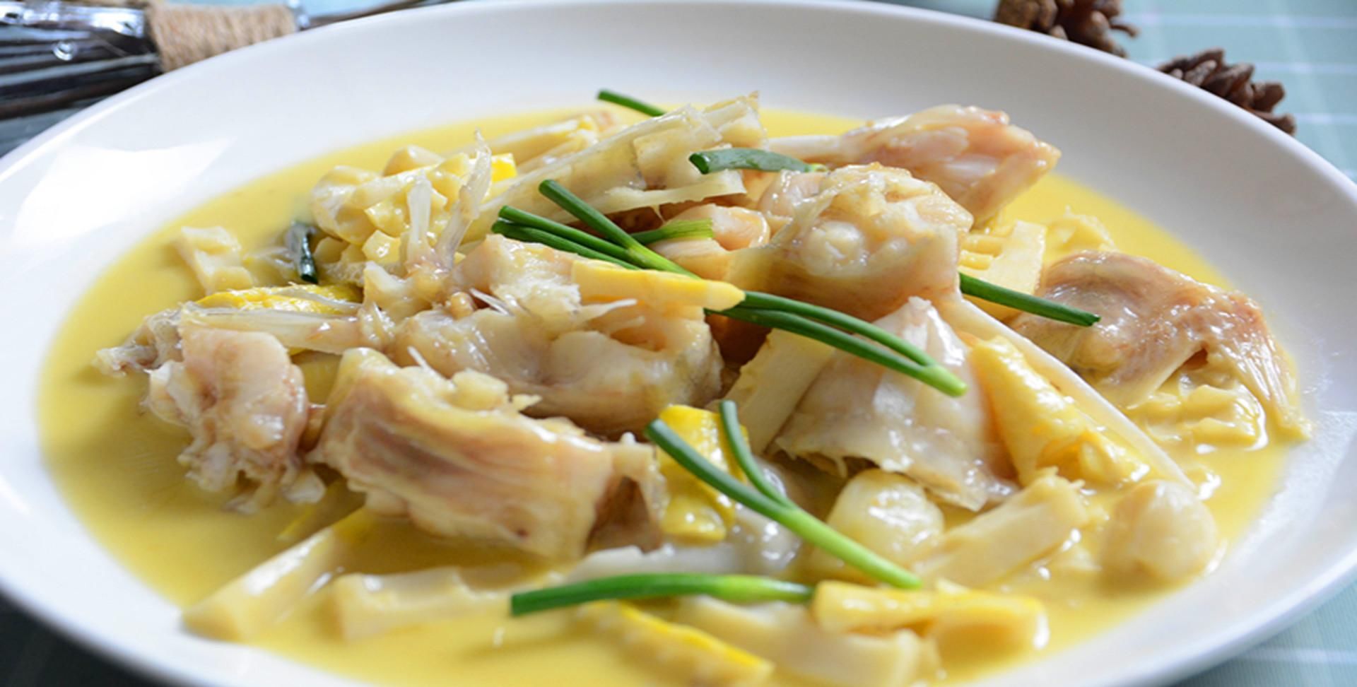 『肉质』淮扬菜大厨分享江苏经典美食——白汁鮰鱼,肉质软糯细腻鲜美异常