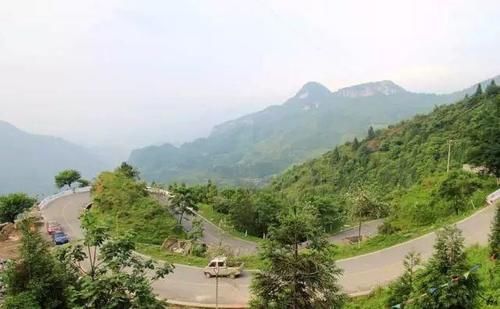 贵州的八条绝美公路，沿途有无数美景！自驾游的最佳之选~