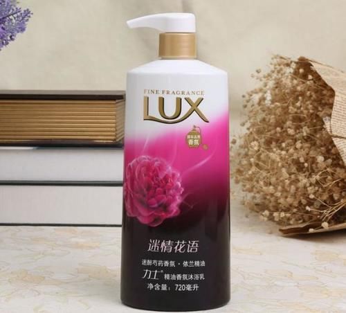 『皮肤』皮肤干燥易起皮？不妨试试这10款沐浴露 滋养肌肤清香扑鼻