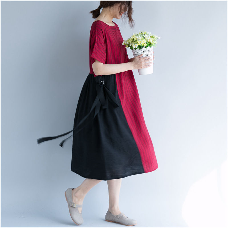 老婆把阔腿裤扔了，换上时下流行的棉麻裙，还别说，真的挺美