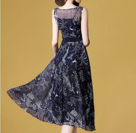 这条雪纺连衣裙真好看，老公看得都移不开眼了，很适合70后女人