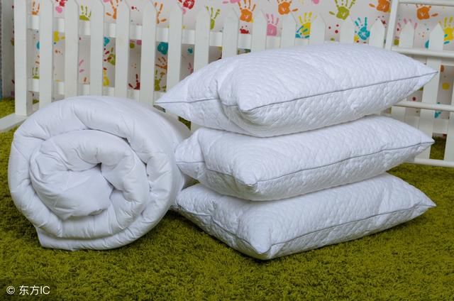 比黑头贴更好的是这两植物，不伤害毛孔，揉一揉搓出黑头