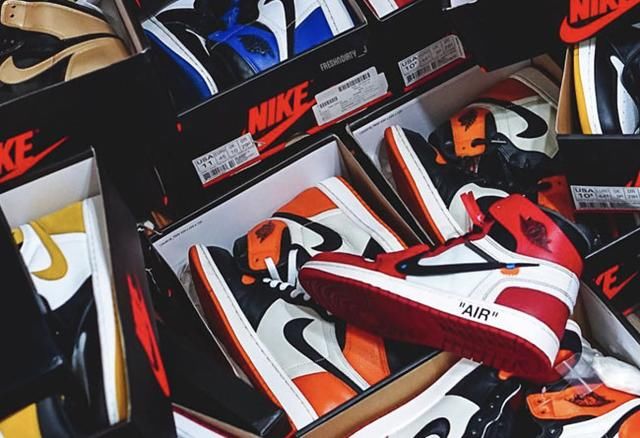 你买的球鞋价格会起飞还是倒闭？关键看颜色！