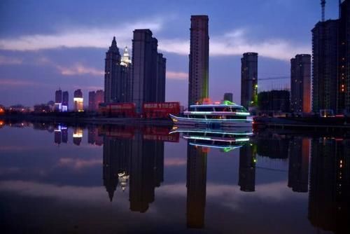  「gdp」新乡，镇江与淮安市，今年前半年的GDP总量排名如何呢？