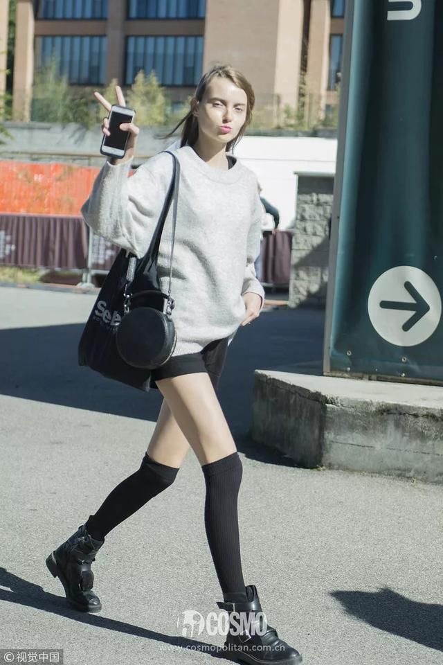 时髦办｜腿长成这样，请放过长筒袜