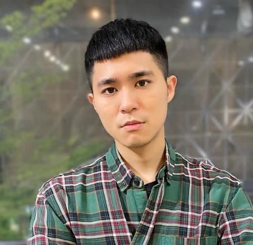  特别@男生别再留“过耳”发型了，这几款短发长度刚好，干净又帅气