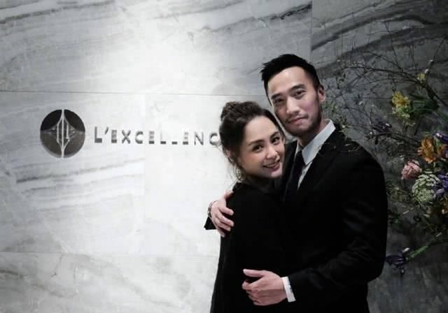  『赖弘国』赖弘国晒婚纱照庆贺白色情人节，被花心男损害后她总算得到感情