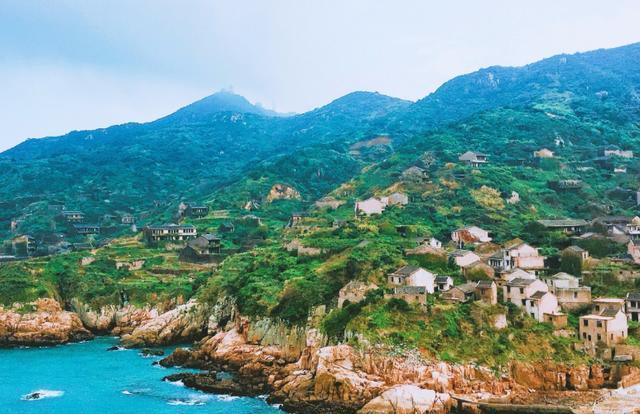 浙江这个小渔村,被人们“抛弃”20年后,如今美成了“绿野仙踪”