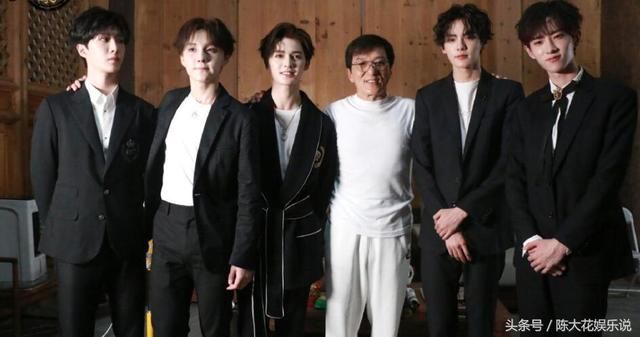 网曝范丞丞被限制出境，官博发长文暗自透露实情