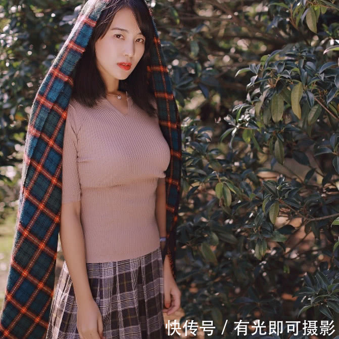 人物摄影：清新明媚，身形窈窕的美丽，自然的迷人心！