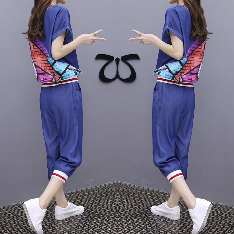 女人过了30岁，就穿俏皮套装+高跟，洋气减龄像18少女