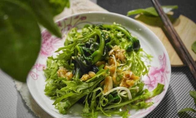 「冰花」心叶冰花可以吃,苦苣用冷,新鲜的味道也可以火!