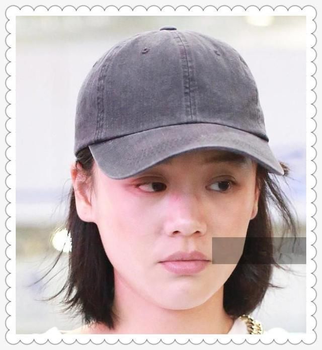 马思纯是忘涂眼影了么？这眼圈看得我怀疑人生，网友：一夜没睡吧