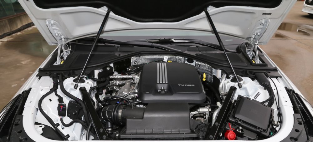  【还给出】又一没人懂得好车，下探8万，长5223mm，配2.0T＋8AT，可惜了