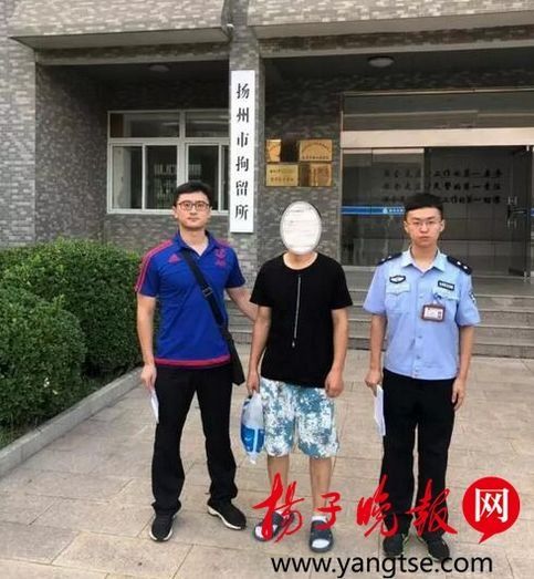 “开车挖鼻屎罚200元记3分”?男子摊上事儿了!真相竟是…
