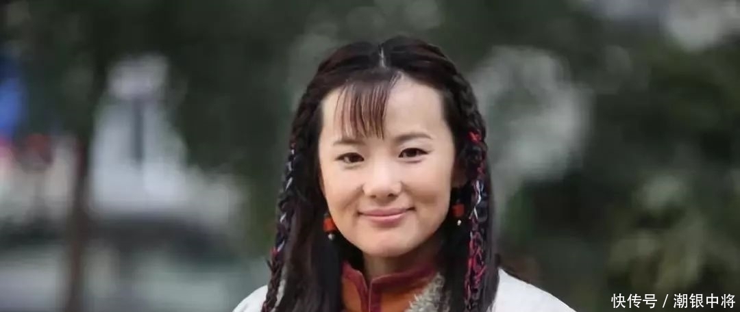『王菲』嫁给王菲初恋,演了20多年配角,49岁摘金鸡影后:她不动声色,又美又酷