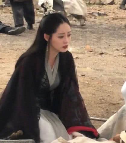 新版《倚天屠龙记》的周芷若，整体的感觉不错，就是太像玄女了