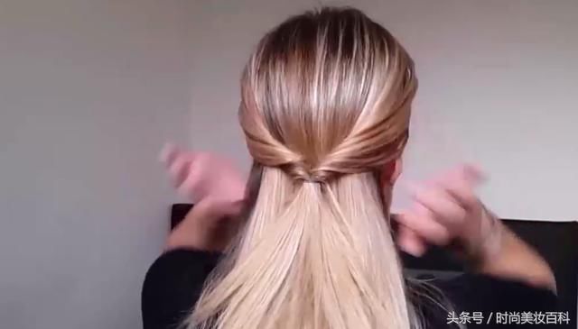 发型设计自己就可以完成的唯美盘发，3分钟搞定