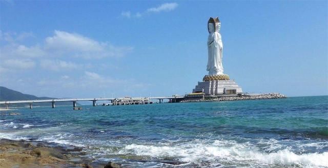 为何飞机飞过南海观音时，都要绕行一圈，谜底可算被揭开了